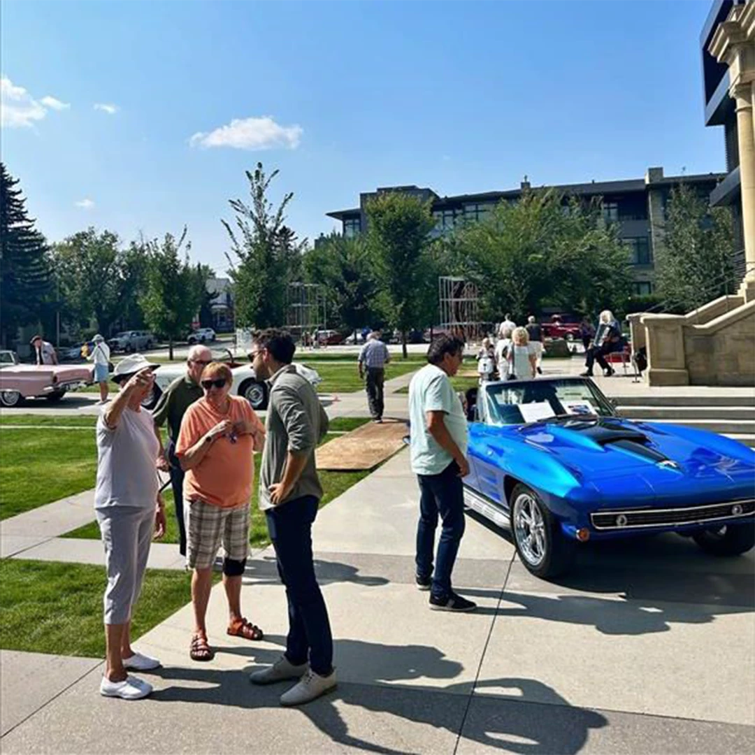 Car show at the Edward